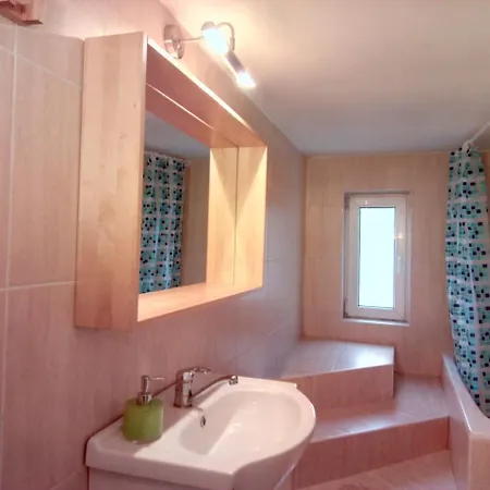 Historic Center Apartment Brasov